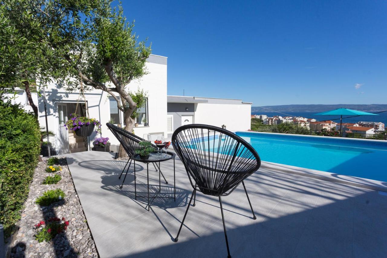 Apartments Lidija - Sea View Apartment With Exclusive Right Of Using Hot Tub Or Split Level Apartment With Exclusive Right Of Using Pool Podstrana Exterior photo