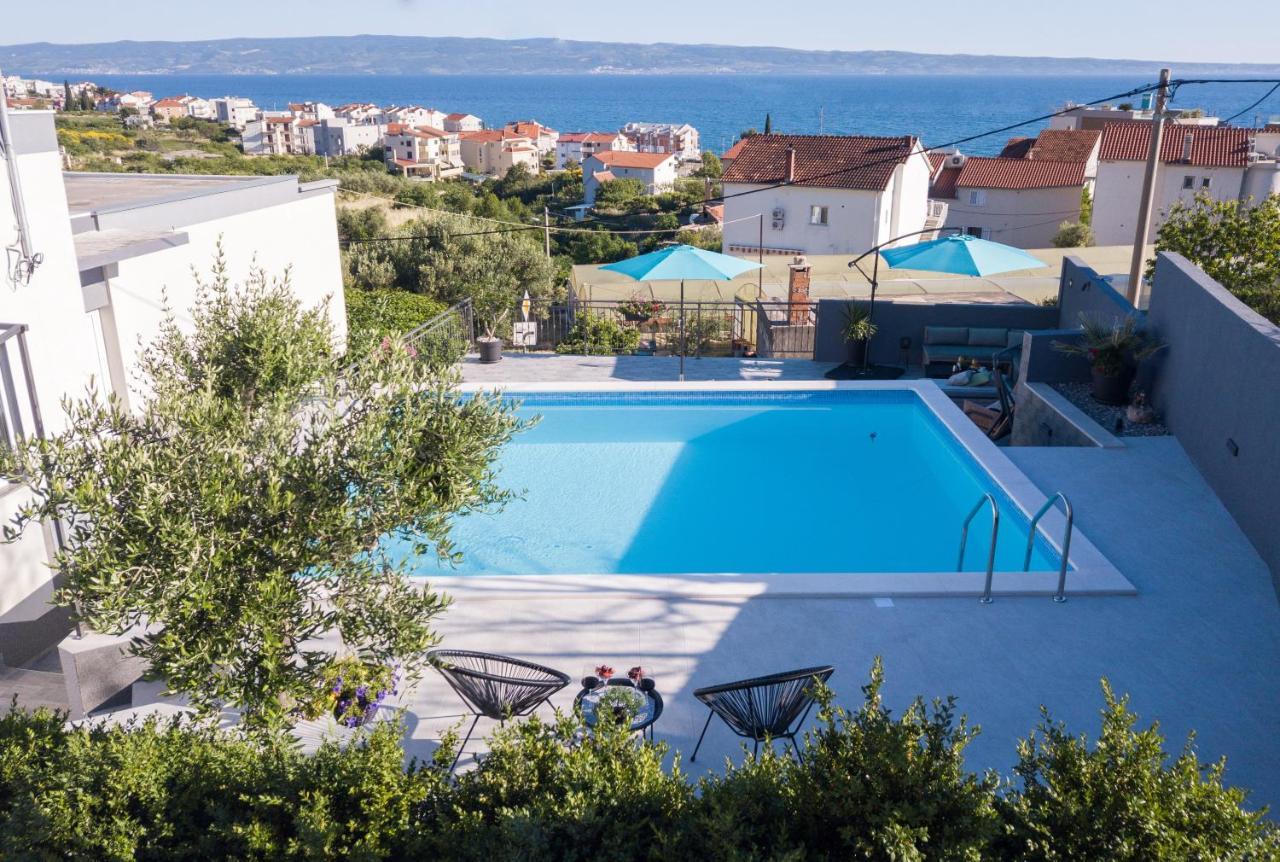 Apartments Lidija - Sea View Apartment With Exclusive Right Of Using Hot Tub Or Split Level Apartment With Exclusive Right Of Using Pool Podstrana Exterior photo