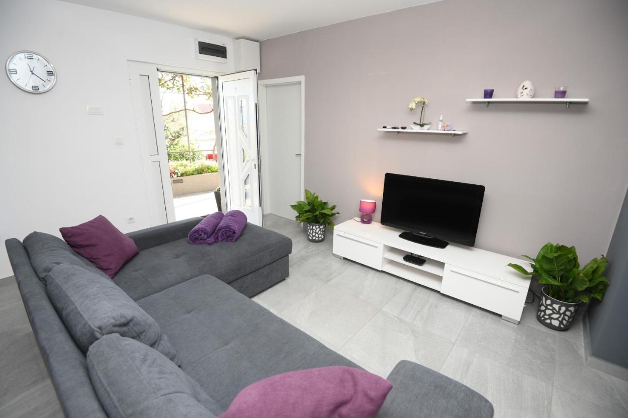 Apartments Lidija - Sea View Apartment With Exclusive Right Of Using Hot Tub Or Split Level Apartment With Exclusive Right Of Using Pool Podstrana Exterior photo