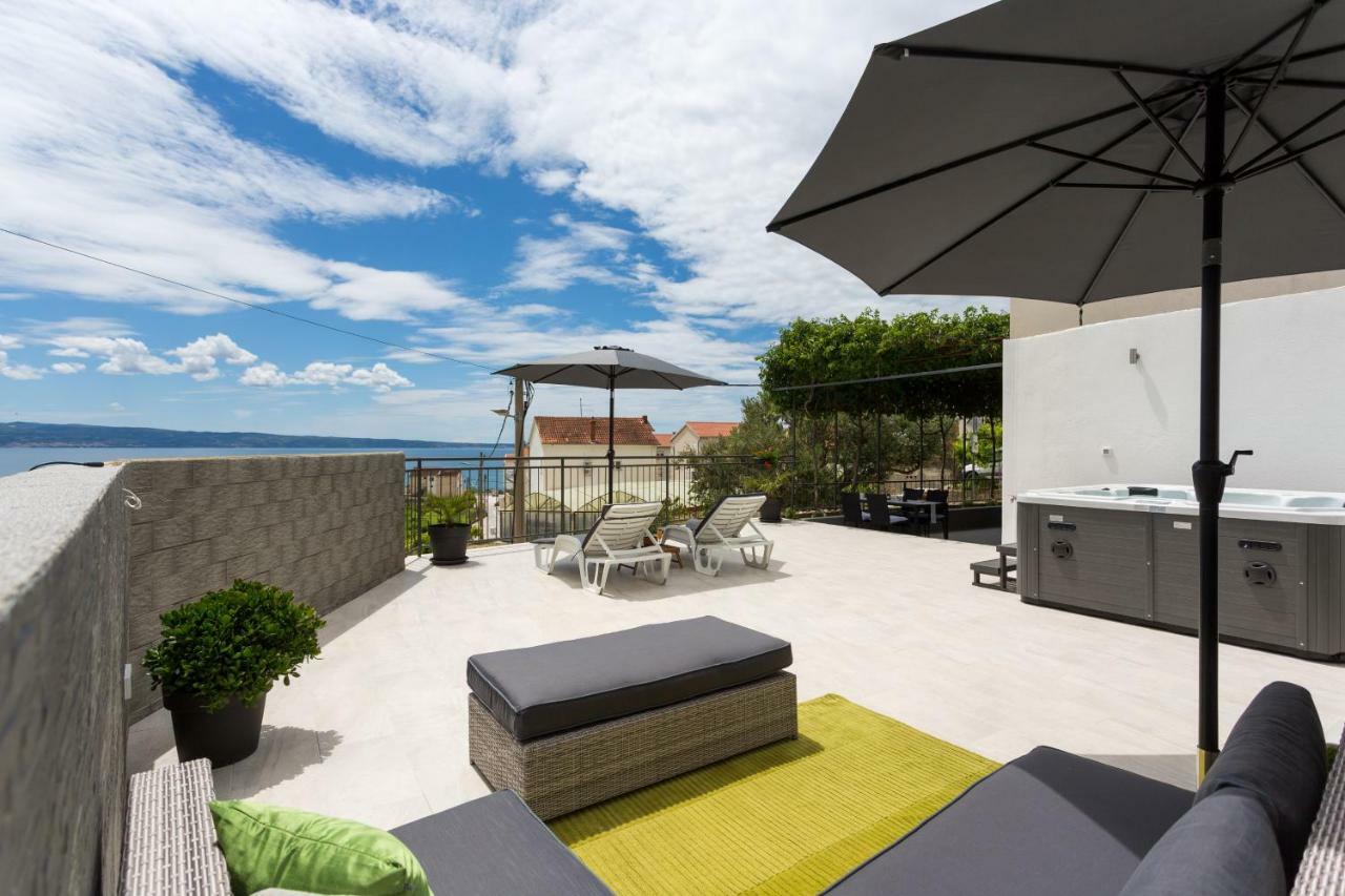 Apartments Lidija - Sea View Apartment With Exclusive Right Of Using Hot Tub Or Split Level Apartment With Exclusive Right Of Using Pool Podstrana Exterior photo